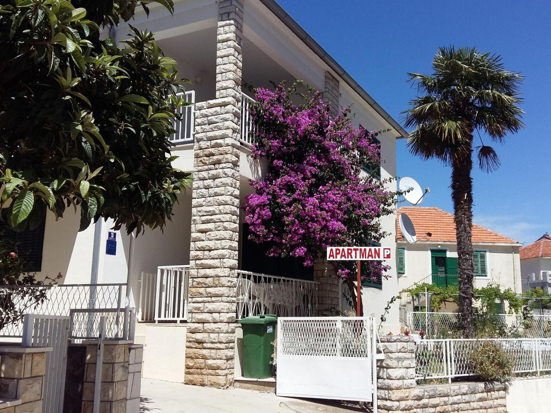 Apartments Mateo - 60M From Sea Primošten Eksteriør bilde
